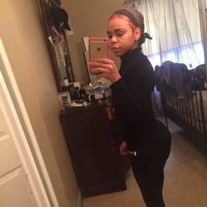 Meet your Posher, Yari